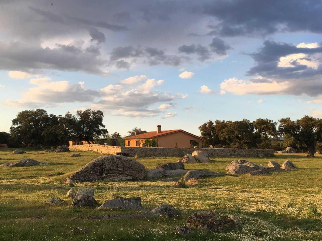 Vila Lidenex Guijo de Granadilla Exteriér fotografie